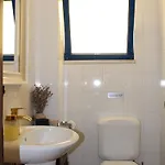 Kintsugi Downtown Πανσιόν 3*