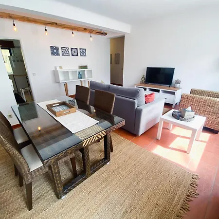 Kintsugi Downtown 3*